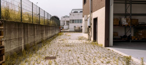 Entrepôt à Como, Italy 950m² No. 89951 42