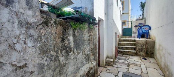 6 bedrooms House in Alvor, Portugal No. 24174 24