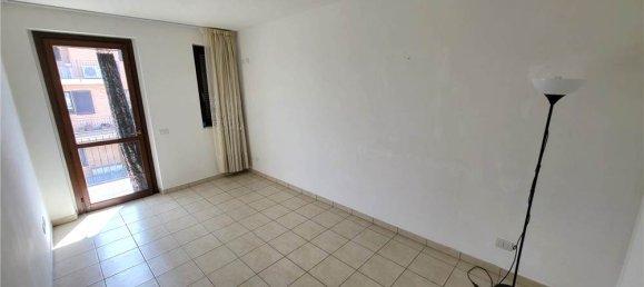 Apartamento de 2 dormitorios en Porto San Giorgio, Italy No. 73806 12