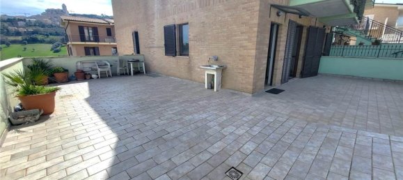 Apartamento de 2 dormitorios en Porto San Giorgio, Italy No. 73806 2