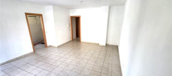 Apartamento de 2 dormitorios en Porto San Giorgio, Italy No. 73806 7