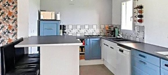 4 bedrooms House in Guiclan, France No. 208324 6