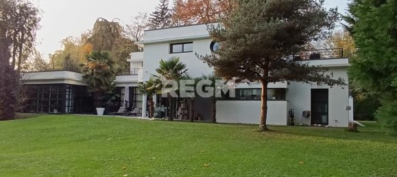 5 Schlafzimmer Villa in Croix, France, Nr. 157210 3