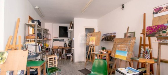 Коммерческая недвижимость 112м² в Маон, Испания № 1954 3