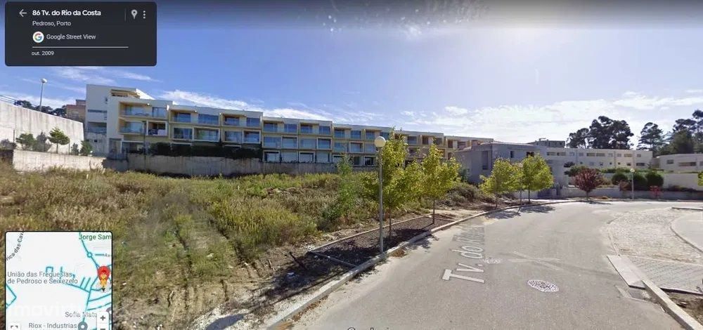Terreno en Vila Nova de Gaia, Portugal 881 m² No. 20790