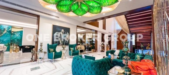 6 bedrooms Villa in Dubai, UAE No. 1170 8