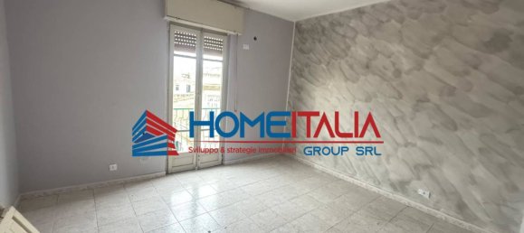 Apartamento de 2 dormitorios en Palermo, Italy No. 335152 4