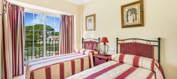 Apartamento de 2 dormitorios en Marbella, Spain No. 116215 11