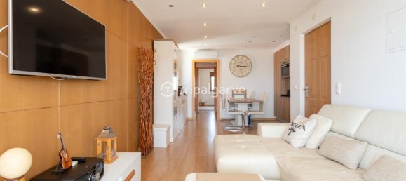 1 bedroom Apartment in Guia, Portugal No. 252110 2