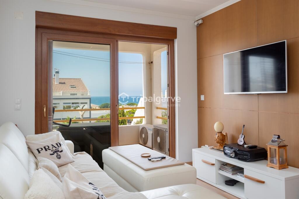 1 chambre Appartement à Guia, Portugal No. 252110