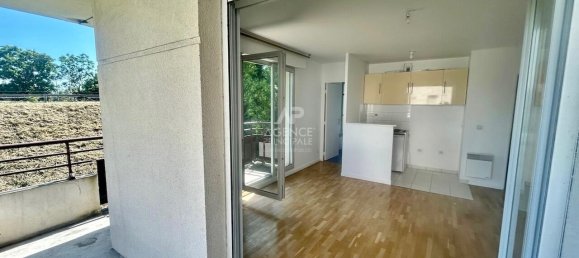 Студия в Карьер-су-Пуасси, Франция № 143516 2