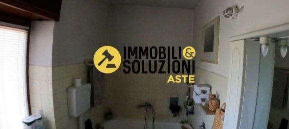 10 rooms Apartment in Borgo d'Ale, Italy No. 43791 15