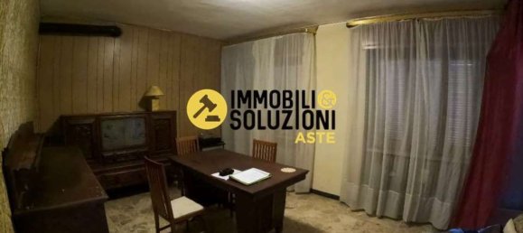 10 rooms Apartment in Borgo d'Ale, Italy No. 43791 17