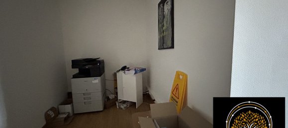 Büro in Rouvroy, France 208m², Nr. 69559 19