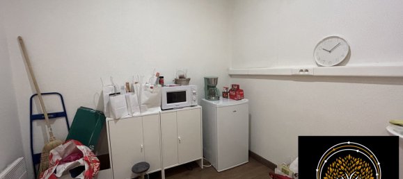 Büro in Rouvroy, France 208m², Nr. 69559 18