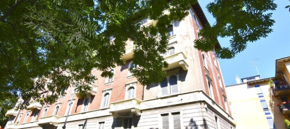 Квартира с 2 спальнями в Милан, Италия № 364208 15