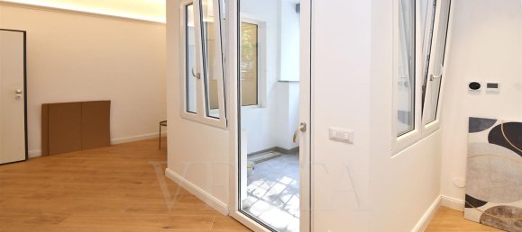 Квартира с 2 спальнями в Милан, Италия № 364208 24