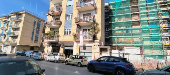 Apartamento de 5 habitaciónes en Pomigliano d'Arco, Italy No. 2311 3