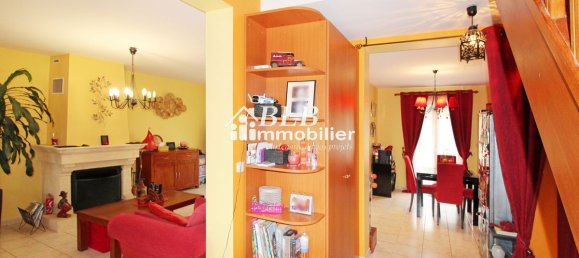 4 bedrooms House in Rambouillet, France No. 163375 3