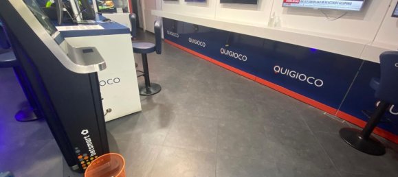 Imóvel comercial em Naples, Italy 95 m² N.º 289609 5