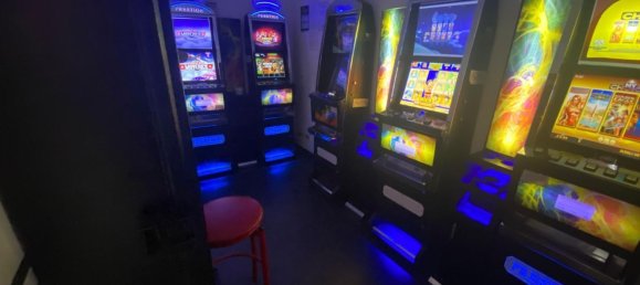 Imóvel comercial em Naples, Italy 95 m² N.º 289609 6