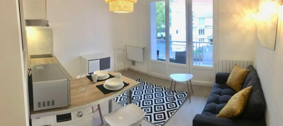 1 bedroom Apartment in Reze, France No. 303562 3