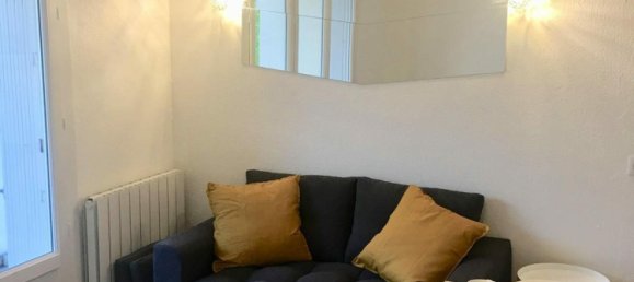 1 bedroom Apartment in Reze, France No. 303562 4