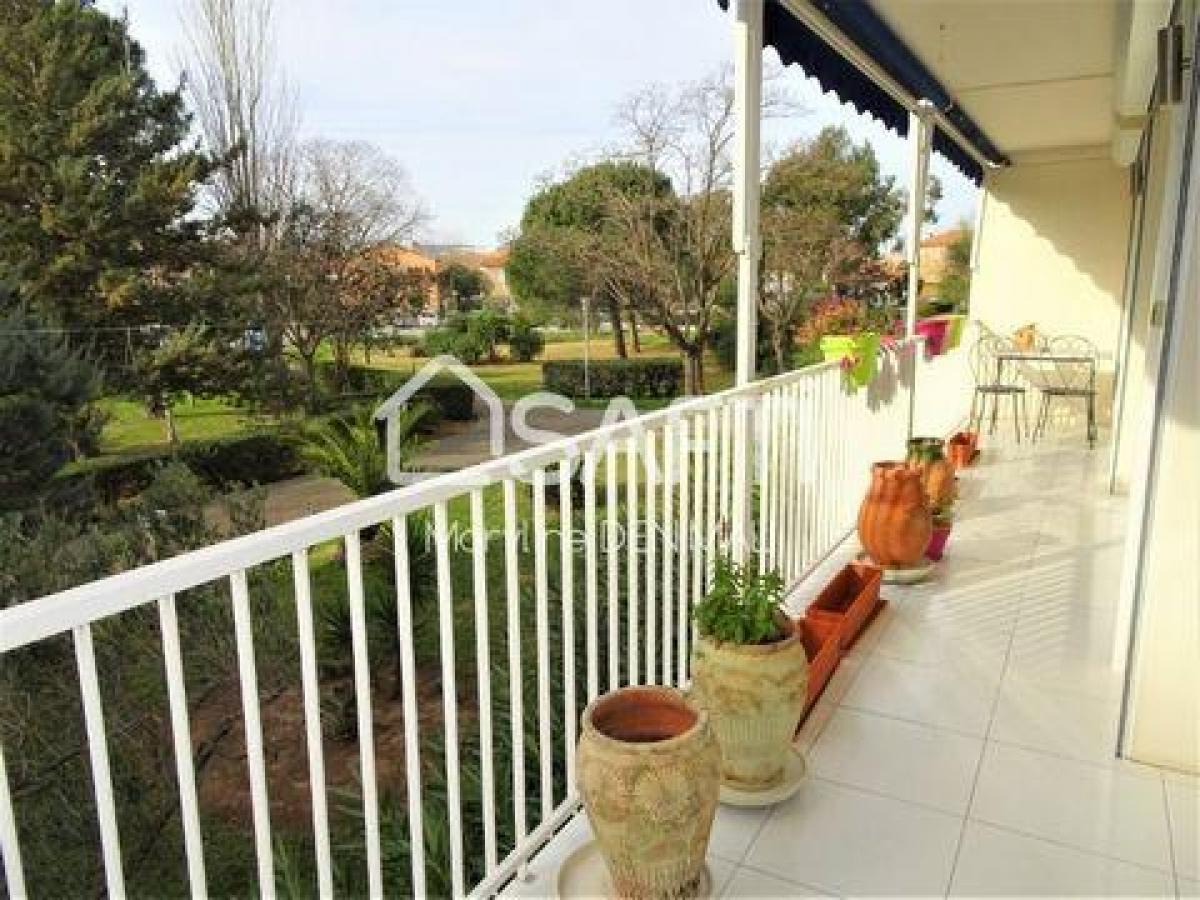 2 chambres Appartement à Fréjus, France No. 6586