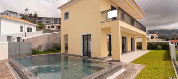 Casa de 3 dormitorios en Funchal, Portugal No. 94293 2