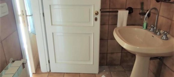 6 rooms Apartment in Scerni, Italy No. 223136 39