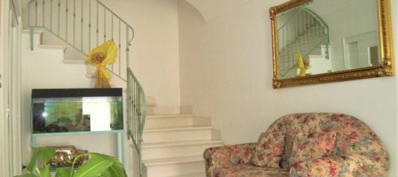 6 rooms Apartment in Scerni, Italy No. 223136 5
