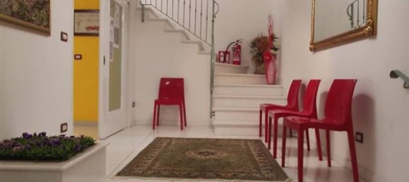 6 rooms Apartment in Scerni, Italy No. 223136 2