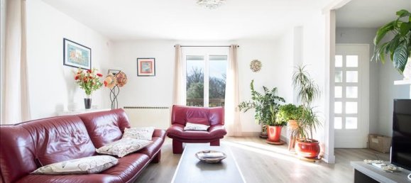 5 bedrooms House in Bassussarry, France No. 352814 4