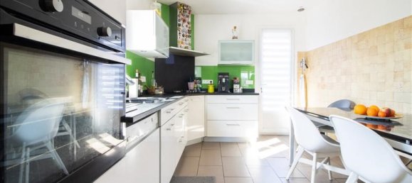 5 bedrooms House in Bassussarry, France No. 352814 2