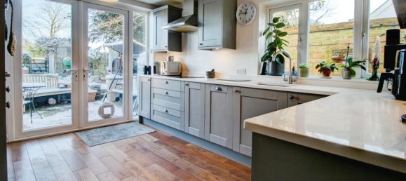 3 bedrooms Commercial property in Sevenoaks, United Kingdom No. 10468 7