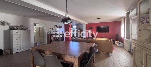 5 bedrooms Villa in Gardanne, France No. 343392 2