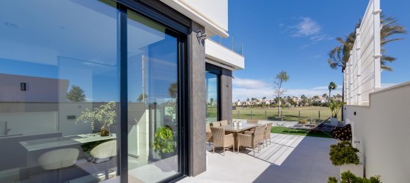 3 bedrooms Villa in Pilar de la Horadada, Spain No. 16615 11