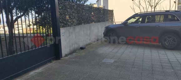 4 rooms Apartment in Reggio Calabria, Italy No. 149069 3