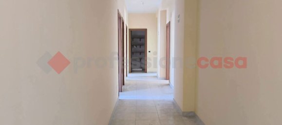 4 rooms Apartment in Reggio Calabria, Italy No. 149069 19