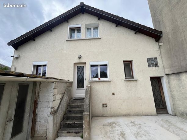 4 bedrooms House in Villepinte, France No. 360067