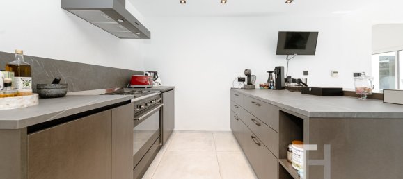 4 bedrooms Villa in Meadows, UAE No. 95900 11