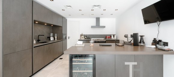 4 bedrooms Villa in Meadows, UAE No. 95900 9