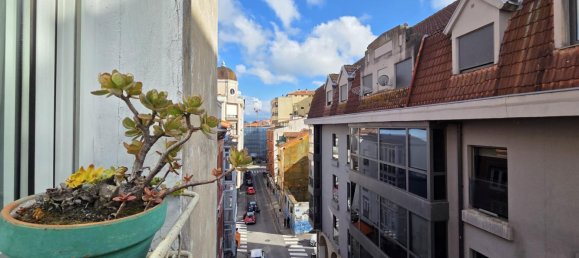 3 bedrooms Apartment in Santander, Spain No. 189312 2