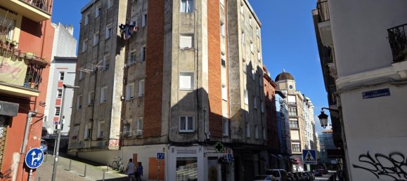 3 bedrooms Apartment in Santander, Spain No. 189312 3