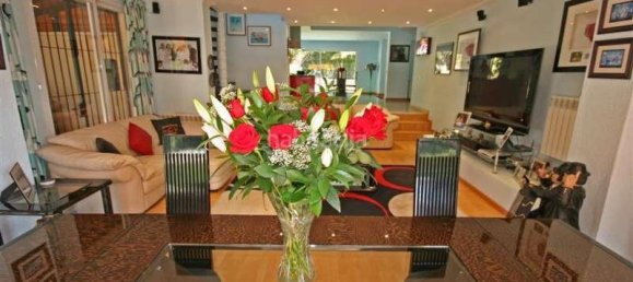 4 Schlafzimmer Villa in Marbella, Spain, Nr. 19512 15