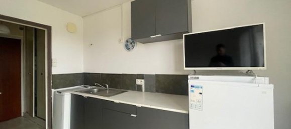 Studio in Blois, France No. 282660 4