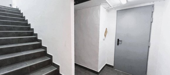 Gewerbliche Immobilie in Zaragoza, Spain 98m², Nr. 64474 5