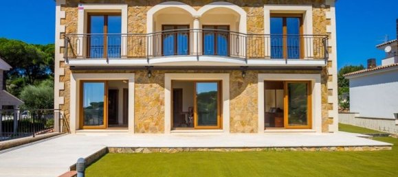 Villa de 5 dormitorios en Calonge, Spain No. 183969 4