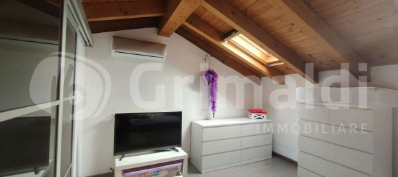 2-salle Appartement à Sant'Angelo Lodigiano, Italy No. 314734 36