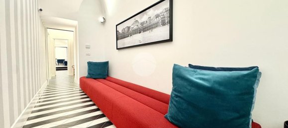 4 bedrooms Apartment in Naples, Italy No. 340027 5